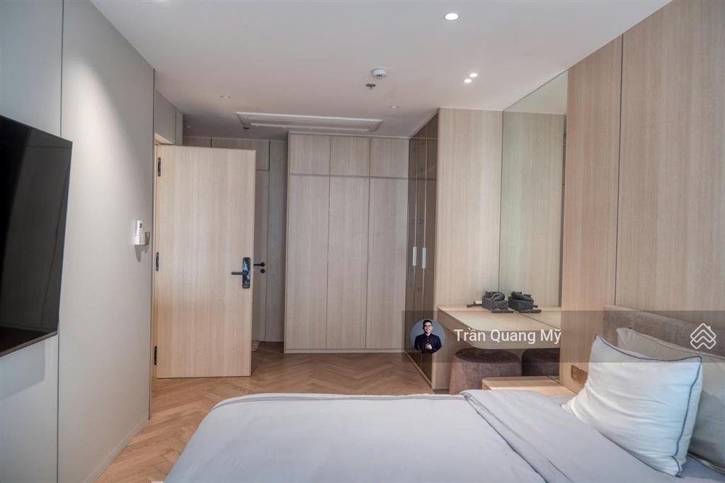 Cho thuê căn hộ loft 3pn nội thất thiết kế, mới 100%