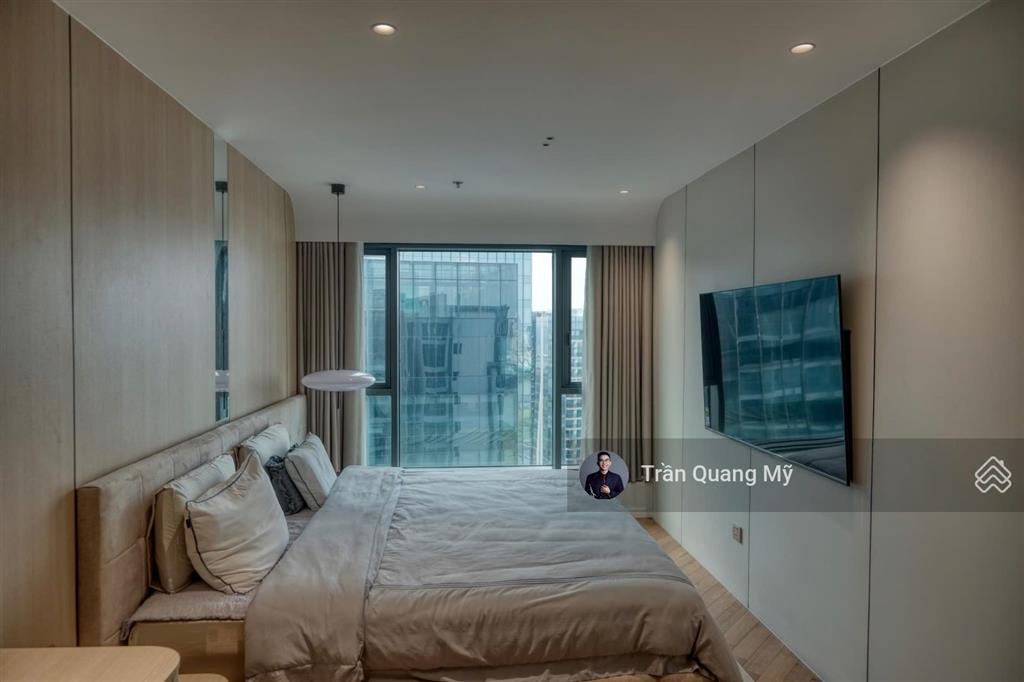 Cho thuê căn hộ loft 3pn nội thất thiết kế, mới 100%