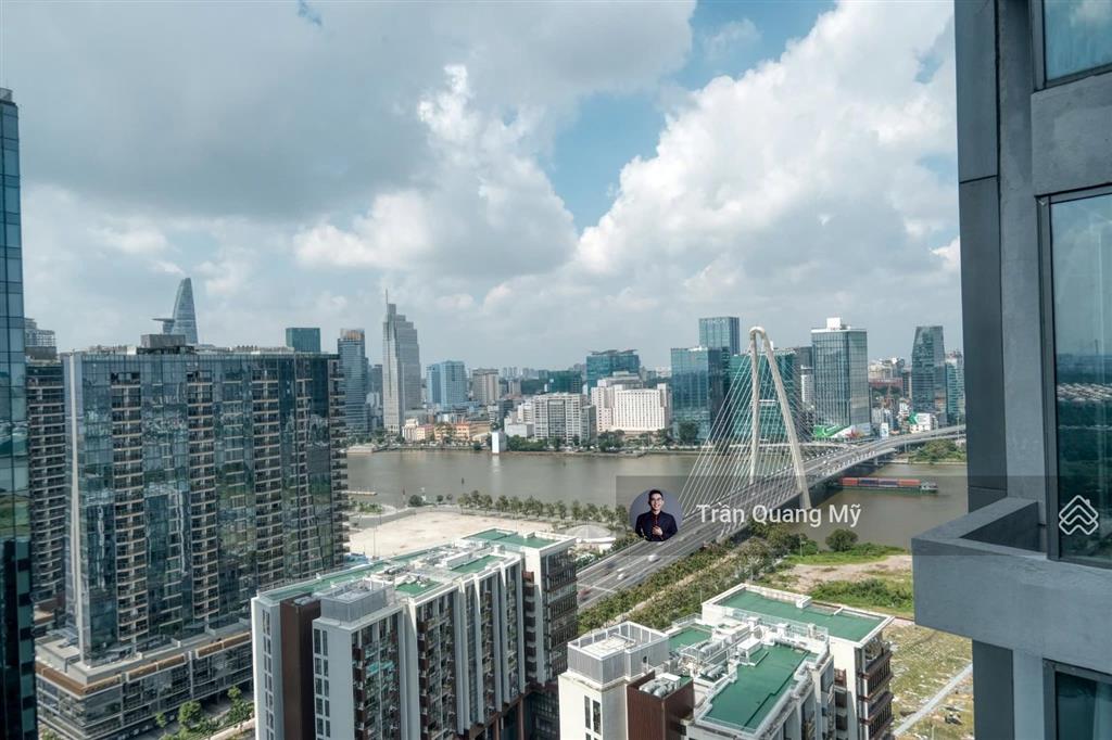 Cho thuê căn hộ loft 3pn nội thất thiết kế, mới 100%