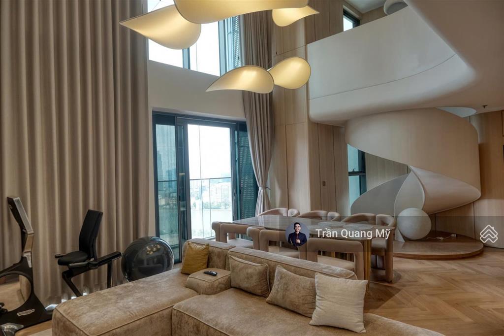 Cho thuê căn hộ loft 3pn nội thất thiết kế, mới 100%