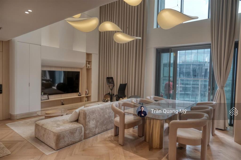 Cho thuê căn hộ loft 3pn nội thất thiết kế, mới 100%