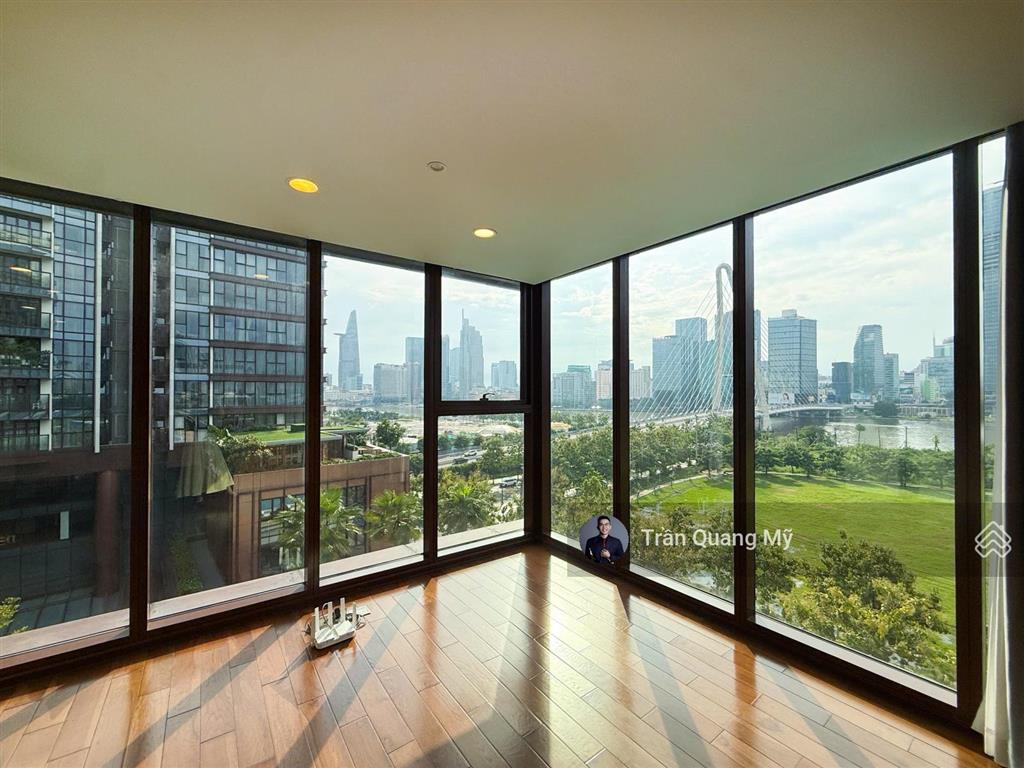 Cho thuê 4pn đã hoàn thiện nội thất cơ bản, dính tường view sông trực diện 100tr/tháng