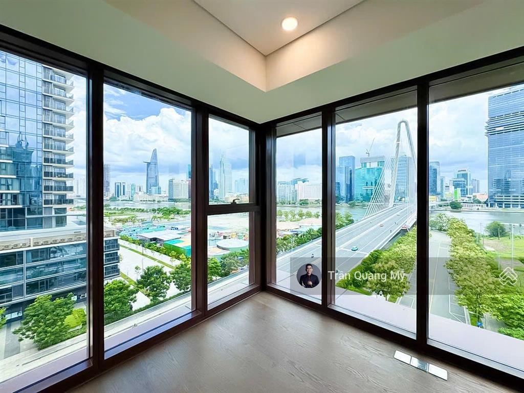 The galleria cho thuê căn 4pn, nội thất cơ bản, view sông công viên trực diện giá tốt 95tr/ tháng