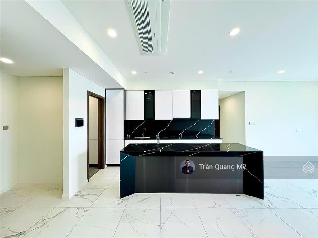 The galleria cho thuê căn 4pn, nội thất cơ bản, view sông công viên trực diện giá tốt 95tr/ tháng