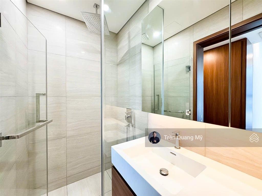 The galleria cho thuê căn 4pn, nội thất cơ bản, view sông công viên trực diện giá tốt 95tr/ tháng