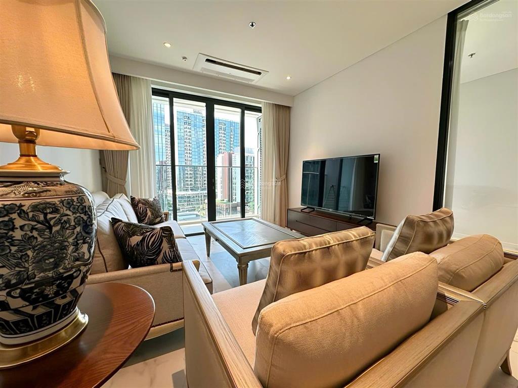 The crest căn hộ 2pn+1 đầy đủ nội thất cao cấp cho thuê chỉ 61tr/tháng