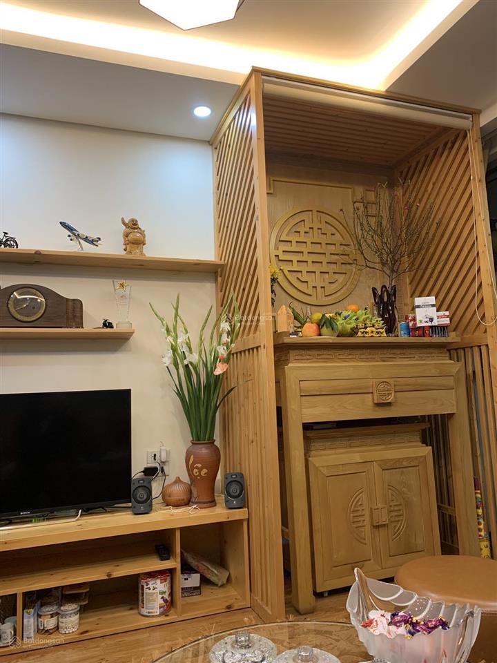 Diện tích 121m, tầng trung 03 phòng ngủ, 02 wc đầy đủ đồ nội thất chỉ cần xách valy tới ở.