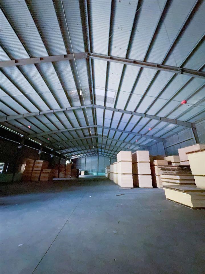 XT183 Nhà xưởng sản xuất, kho chứa lưu hàng, Kho Sẵn phục vụ hoạt động liền. Kiên cố