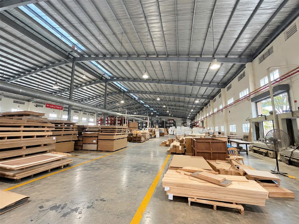 XT241 nhà xưởng sản xuất cho thuê lâu dài với nhiều ngành nghề theo Quy Định KCN