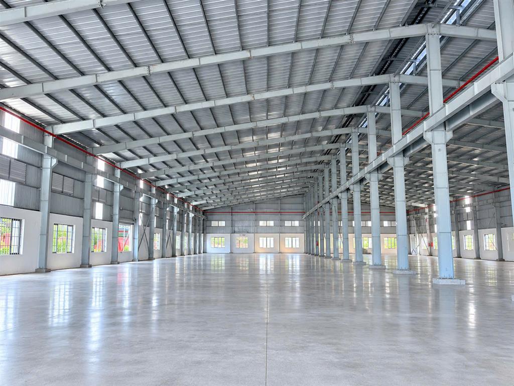XN537 nhà xưởng sản xuất, khung thép kiên cố thích hợp SX cơ khí, Xe Cont di chuyển 24h