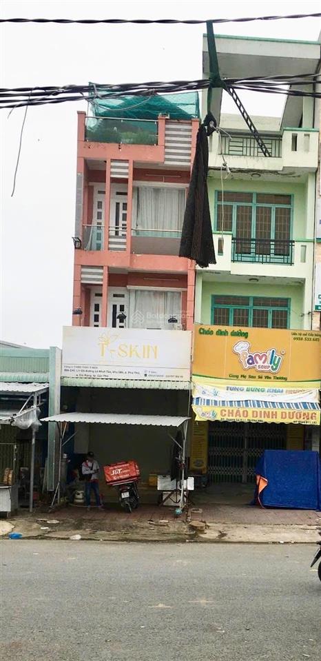 Bán nhà trung tâm tp cần thơ, mặt tiền chợ 586 , diện tích 75m2 , 4 tầng . 7tỷ5