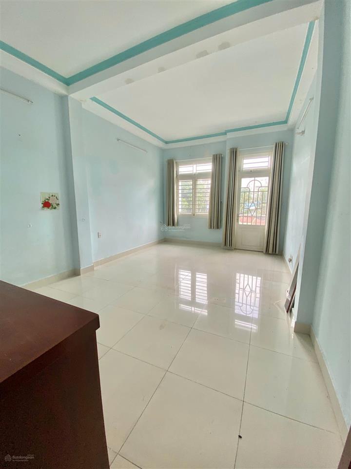 Cho thuê nhà 3 tầng mặt tiền đường số gần chợ tân quy q7