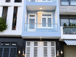 Cho thuê nhà 3 tầng mặt tiền đường số gần chợ tân quy q7