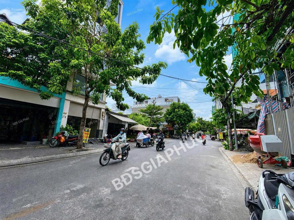 Cho thuê nhà mặt tiền đường số 79 tân quy cạnh lotte q7