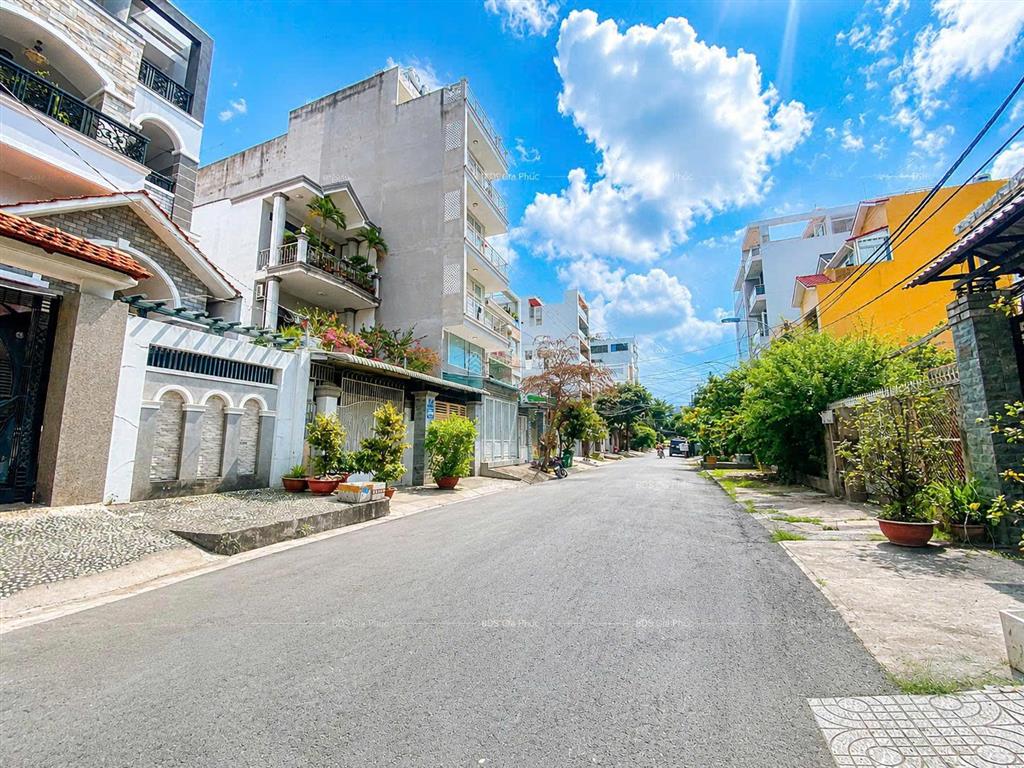 Cho thuê nhà 1 lầu mặt tiền đường số cạnh lâm văn bền q7