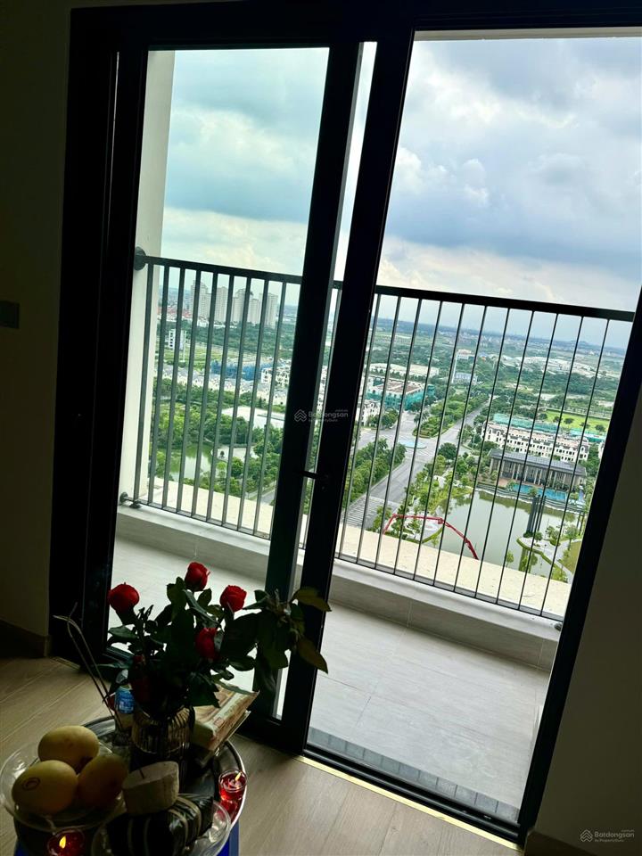 Cho thuê căn hộ cc 2 pn view hồ tại khu đô thị an lạc green symphony
