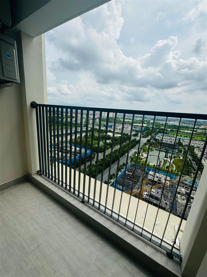 Cho thuê căn hộ cc 2 pn view hồ tại khu đô thị an lạc green symphony