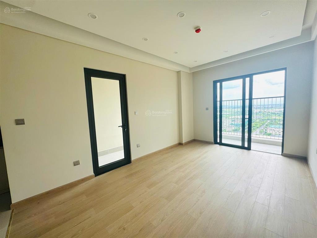 Cho thuê căn hộ cc 2 pn view hồ tại khu đô thị an lạc green symphony