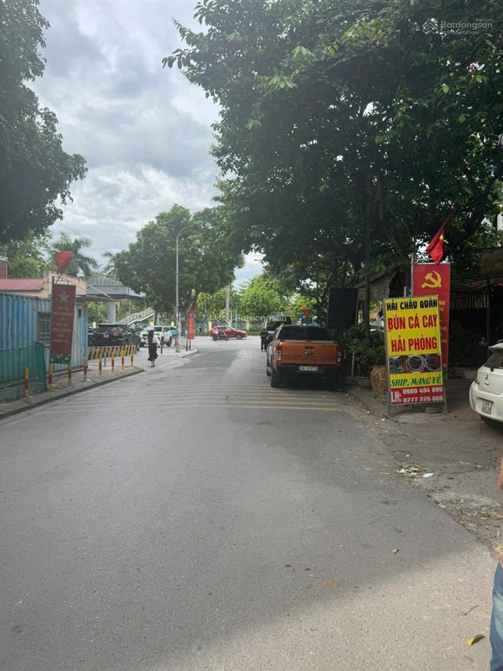 Nhà biệt thự 5 tầng 2 mt đường trần hữu dực, khu vực sầm uất, tiện kd hoặc làm vp cho thuê