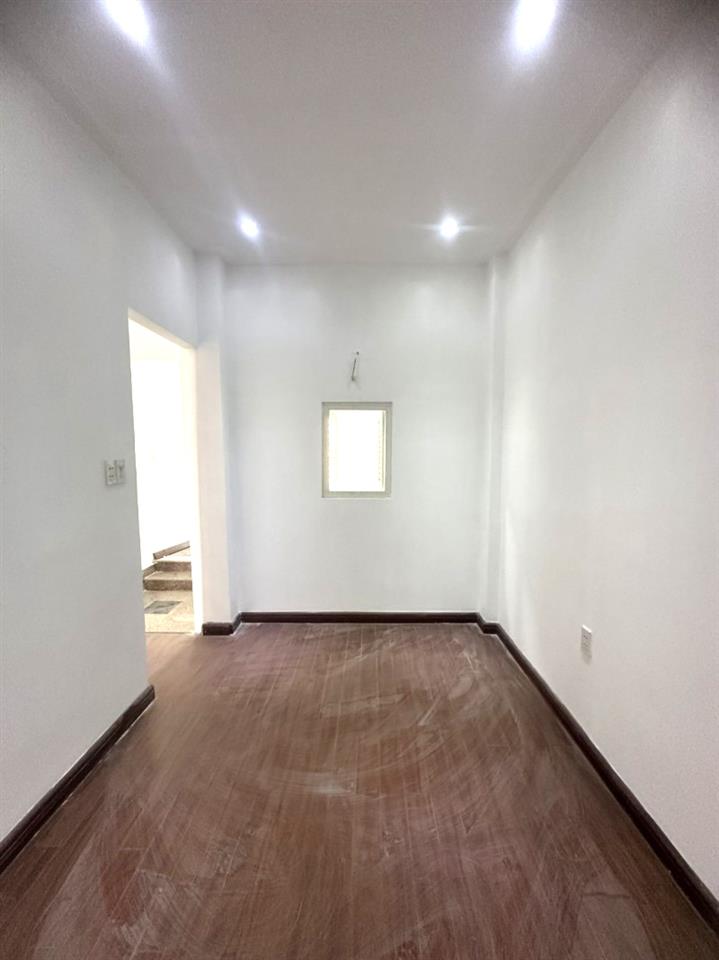 Nhà Có PN Trệt Cho Ba Mẹ – Ô Tô Đỗ Cửa Linh Chiểu – 94m² Giá Tốt 7 Tỷ - Sân vườn