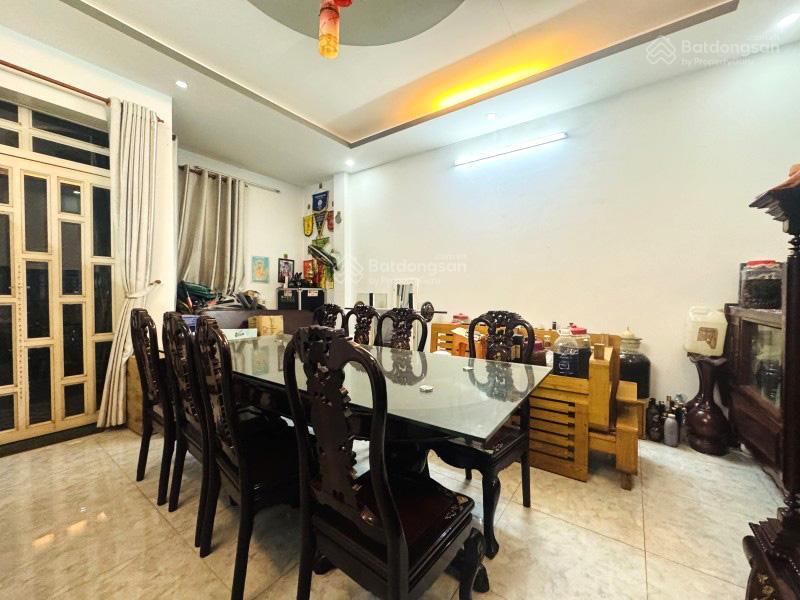 Mặt tiền hiệp phú  289m²  ngang 10m + 12 phòng + kiốt  chỉ 26 tỷ  dòng tiền 30 triệu/tháng