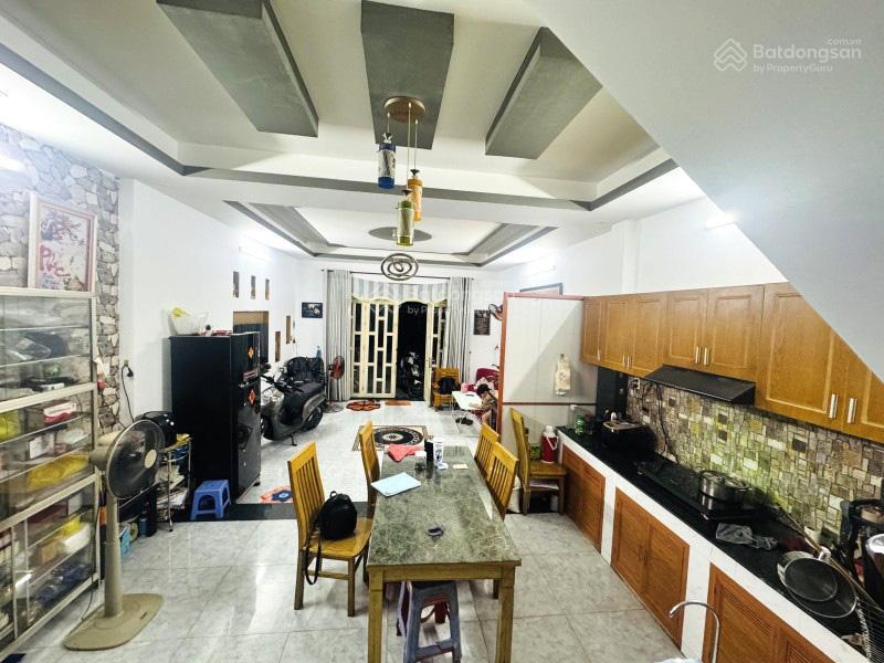 Mặt tiền hiệp phú  289m²  ngang 10m + 12 phòng + kiốt  chỉ 26 tỷ  dòng tiền 30 triệu/tháng