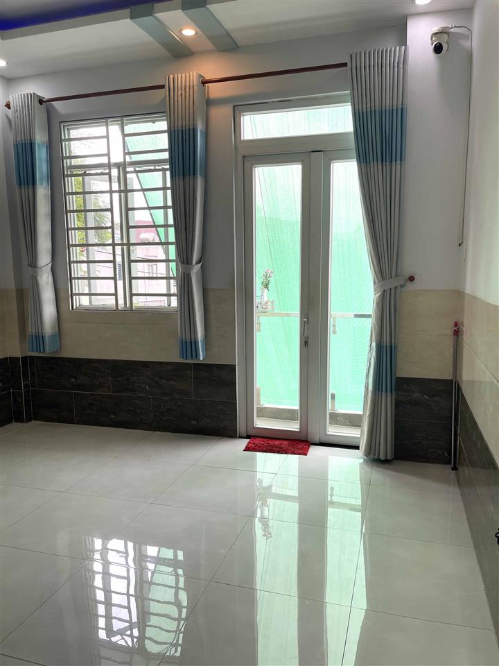 Bán Nhà Đường Xe Hơi Tránh  Linh Xuân – Gần Chợ, Trường Học – 70m² – Chỉ 5.5 Tỷ
