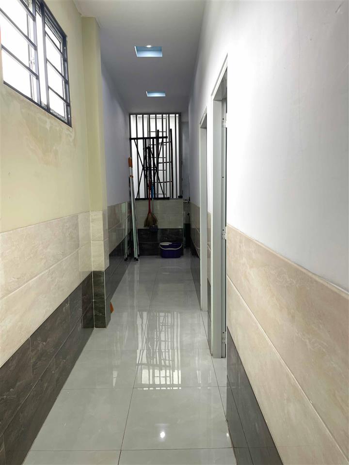 Bán Nhà Đường Xe Hơi Tránh  Linh Xuân – Gần Chợ, Trường Học – 70m² – Chỉ 5.5 Tỷ