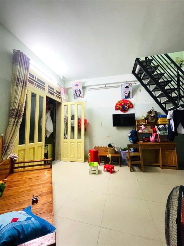 Hiếm! Nhà 3 Tầng Lô Góc 2 Mặt Hẻm Xe Hơi, Gần Ngô Chí Quốc – Bình Chiểu, 60m², Giá Chỉ