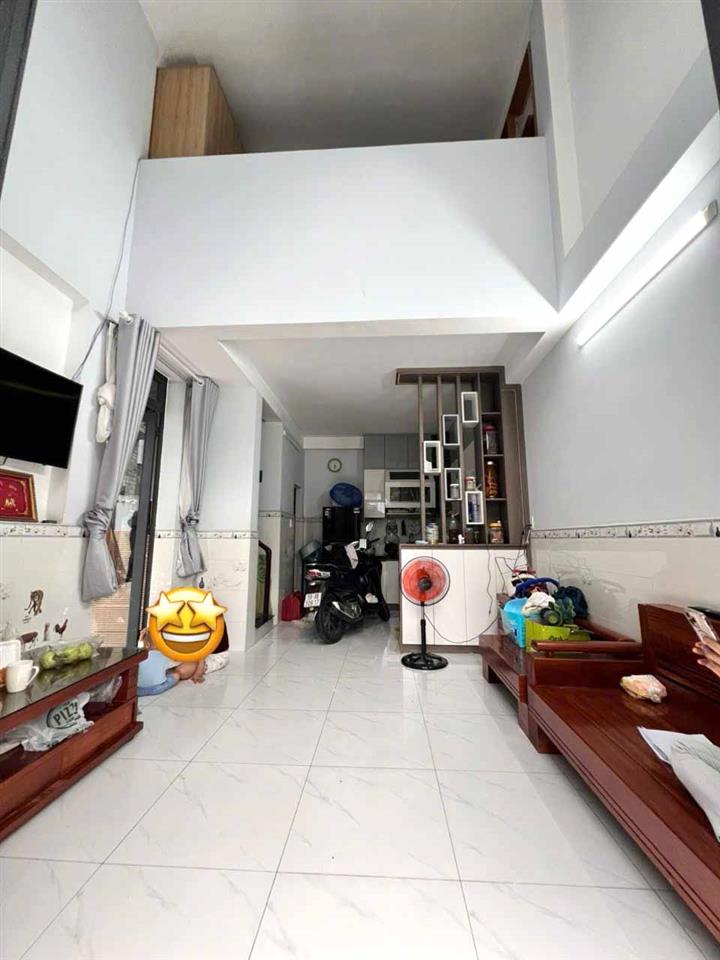 Hàng Hiếm Linh Chiểu – 4 Tầng, 3PN, Nở Hậu Tài Lộc – 200m Ra Võ Văn Ngân, Giá Chỉ 4 Tỷ
