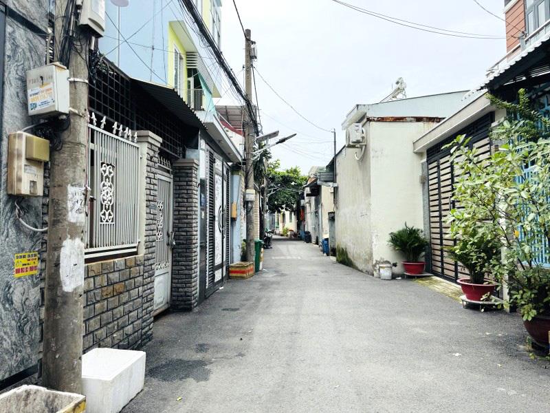 Ngộp Bank Bán Nhà Tô Ngọc Vân 90m², Ngang 4,5m, Xe Tải Đậu Cửa, Giảm 1,2 Tỷ – Còn 5,5 Tỷ