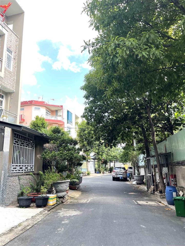Giảm 1,2 Tỷ, Nhà 4 Tầng KDC Tam Bình 51m², Đường 10m, View Hồ Giá 6,4 Tỷ