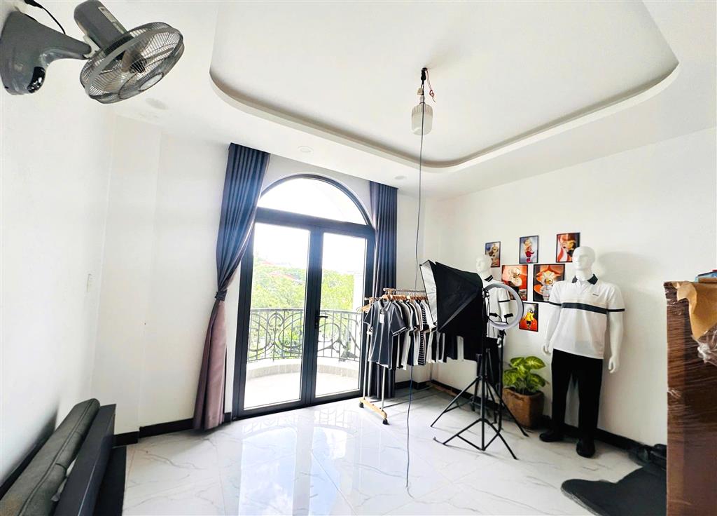 Giảm 1,2 Tỷ, Nhà 4 Tầng KDC Tam Bình 51m², Đường 10m, View Hồ Giá 6,4 Tỷ