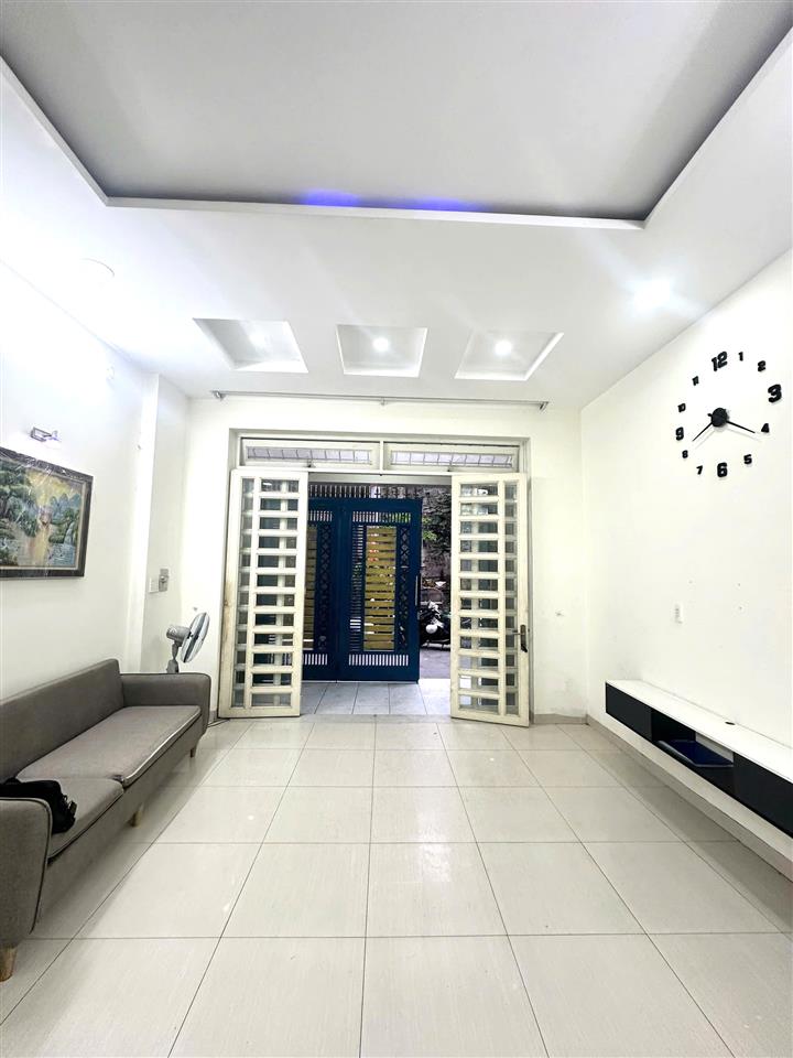 Giảm 450 Triệu, Nhà 4 Tầng Hiệp Bình Phước 54m², Hẻm Ô Tô 4PN chỉ 6,5 Tỷ