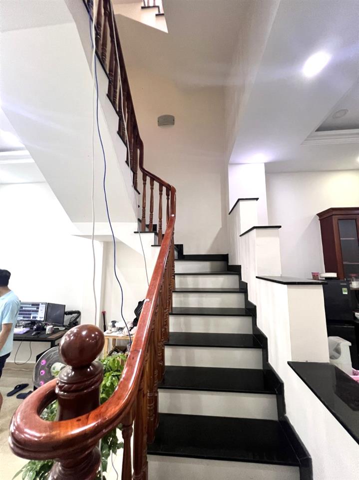 Giảm 250 Triệu, Nhà Trường Thọ 57m², 4PN, Cho Thuê 12 Triệu/Tháng Thủ Đức