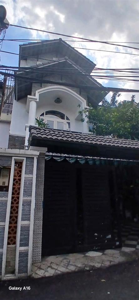 Giảm 3 Tỷ, Biệt Thự Lê Văn Chí 140m², Gara Ô Tô, Chỉ 13 Tỷ Gần Metro Thủ Đức, Linh Trung