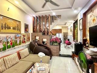 Nhà Lê Văn Chí 58m², 3 Tầng, 4PN, Gần Bệnh Viện Thủ Đức, 7.5 Tỷ Gần BV ĐK Thủ Đức