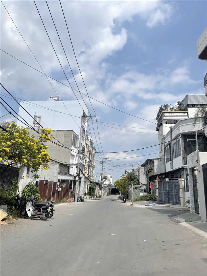 Ngộp Bank Nhà 4 Tầng Tam Phú 62m², Hẻm 12m Ô Tô Quay Đầu, Giá 6.3 Tỷ Gần Chợ Tam Hà