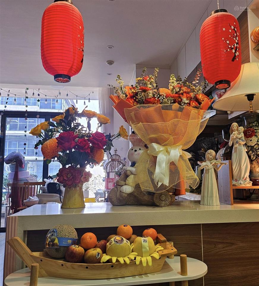 Căn góc 2pn đẹp  tràng an complex  full ánh sáng  sẵn ở ngay