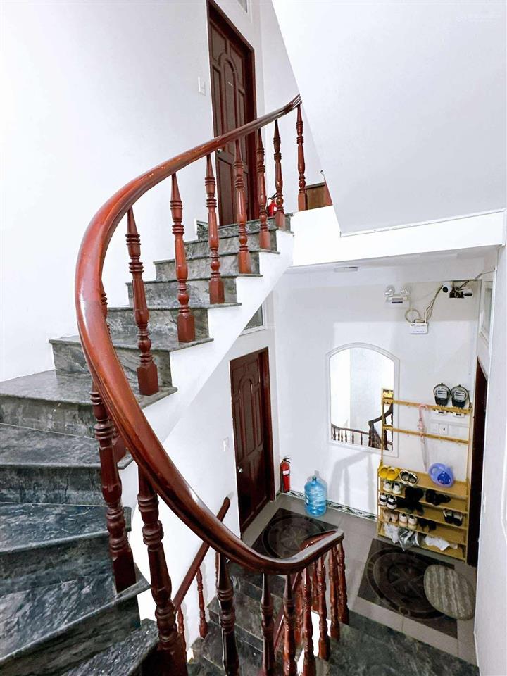 Chdv vị trí đắc địa hxh phân xích long ngay trung tâm sầm uất  69m2  15,3 tỷ