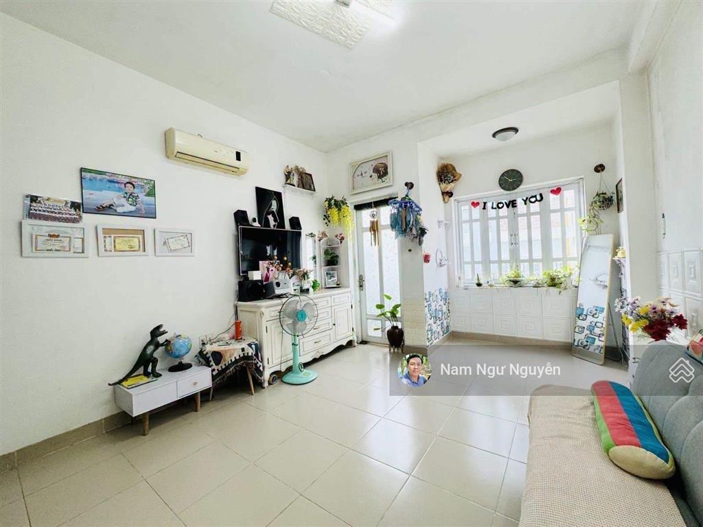 Gấp bán định cứ giá đầu tư  80m2, 4 tầng btct  huỳnh văn bánh phú nhuận  nhỉnh 11 tỷ