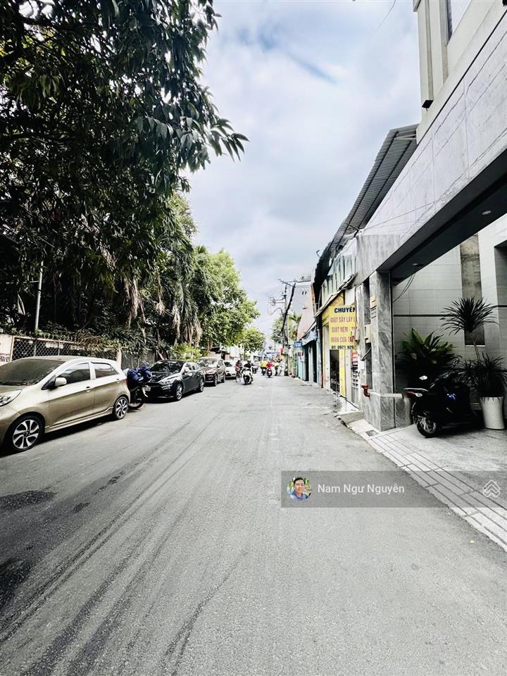 Siêu phẩm chdv mới hiện đại cạnh lotte mart nguyễn văn lượng  8 tầng hầm  hơn 1,2 tỷ mỗi năm