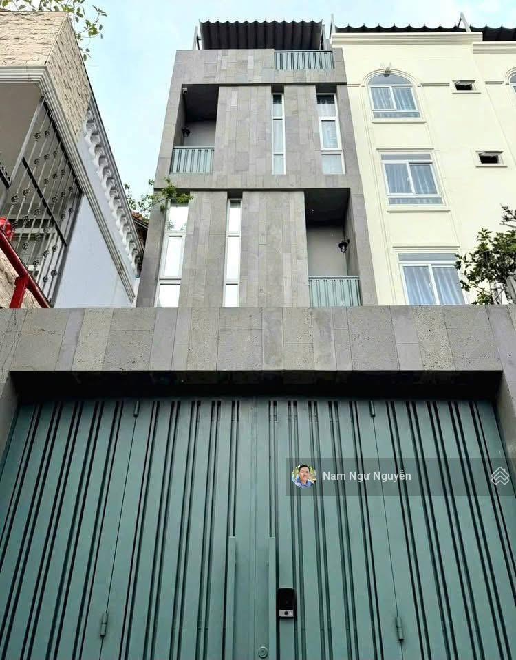 Bình thạnh tòa nhà chdv bài bản  22 chdv, thang máy, pccc, nội thất dòng tiền 125tr/tháng