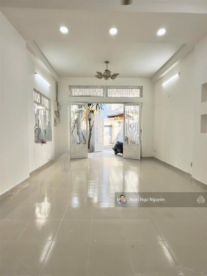 Gấp bán nhà hxh lê quang định, căn góc 2 mặt thoáng, khu vực sầm uất, nhà 4 tầng kiên cố, 96m2.