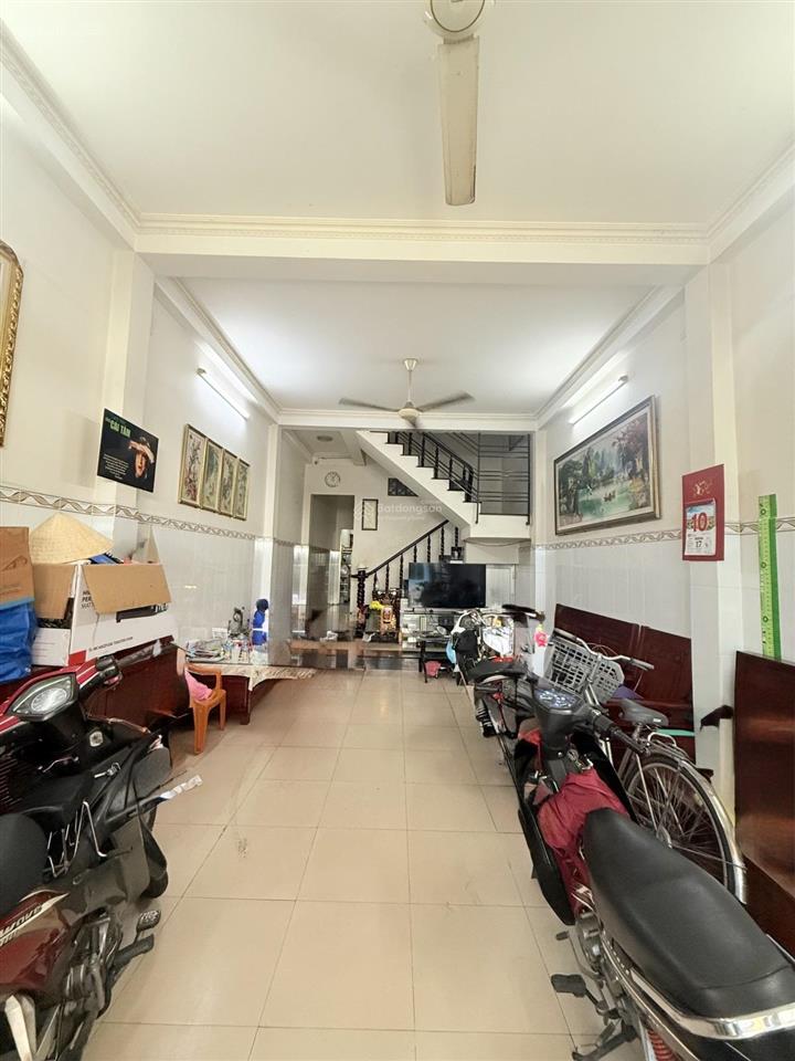 Gấp bán nhà chợ gò vấp 99m2, 4 tầng đẹp chỉ 8tỷ8