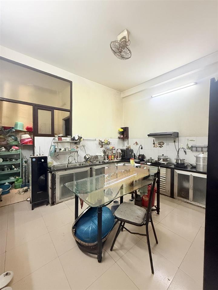Gấp bán nhà chợ gò vấp 99m2, 4 tầng đẹp chỉ 8tỷ8
