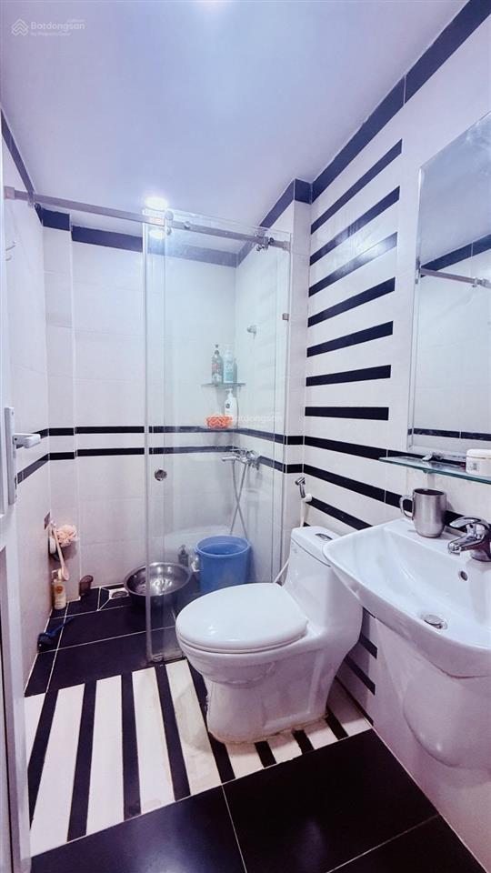 Nhà đẹp 4 tầng ngay bv 175, khu phân lô đồng bộ an ninh, gần mặt tiền nguyễn kiệm