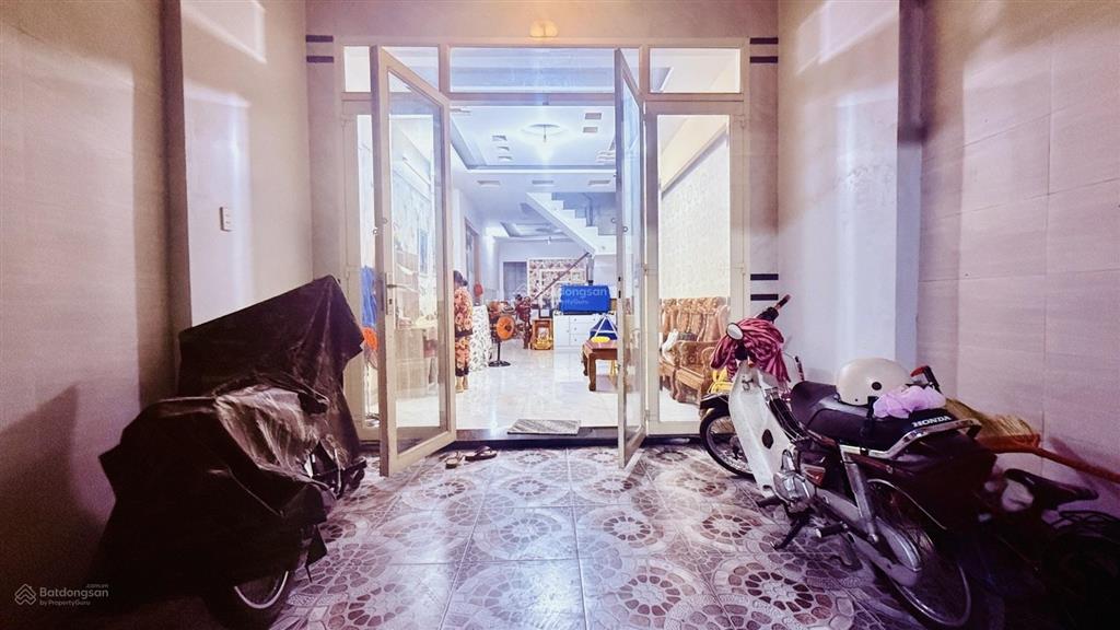 Nhà đẹp 4 tầng ngay bv 175, khu phân lô đồng bộ an ninh, gần mặt tiền nguyễn kiệm