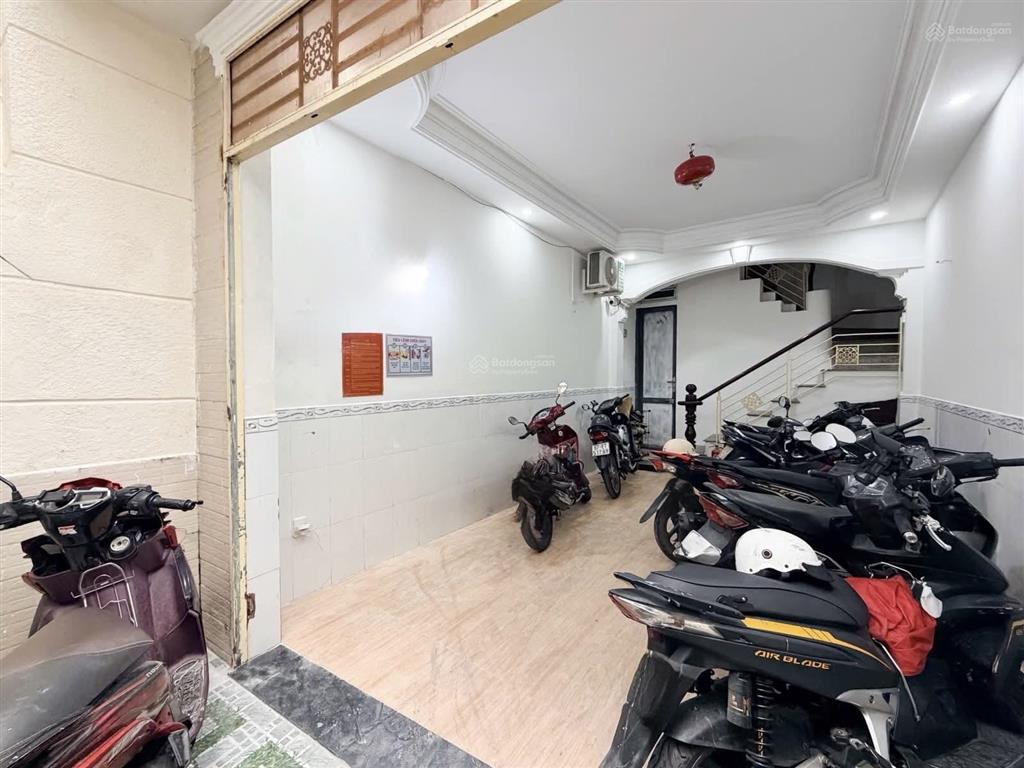 Nhà dòng tiền nguyễn thượng hiền bình thạnh nhỉnh 8 tỷ, gần mặt tiền trung tâm giáp phú nhuận, q1