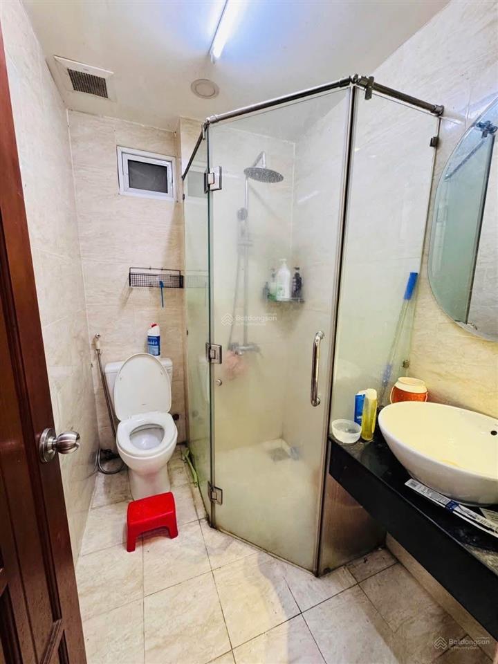 Nhà đẹp bình thạnh nhỉnh 8 tỷ 53m2 5 tầng đẹp kiên cố
